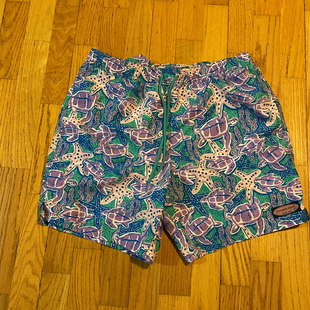 Vineyard Vines Men’s Swim Shorts Medium